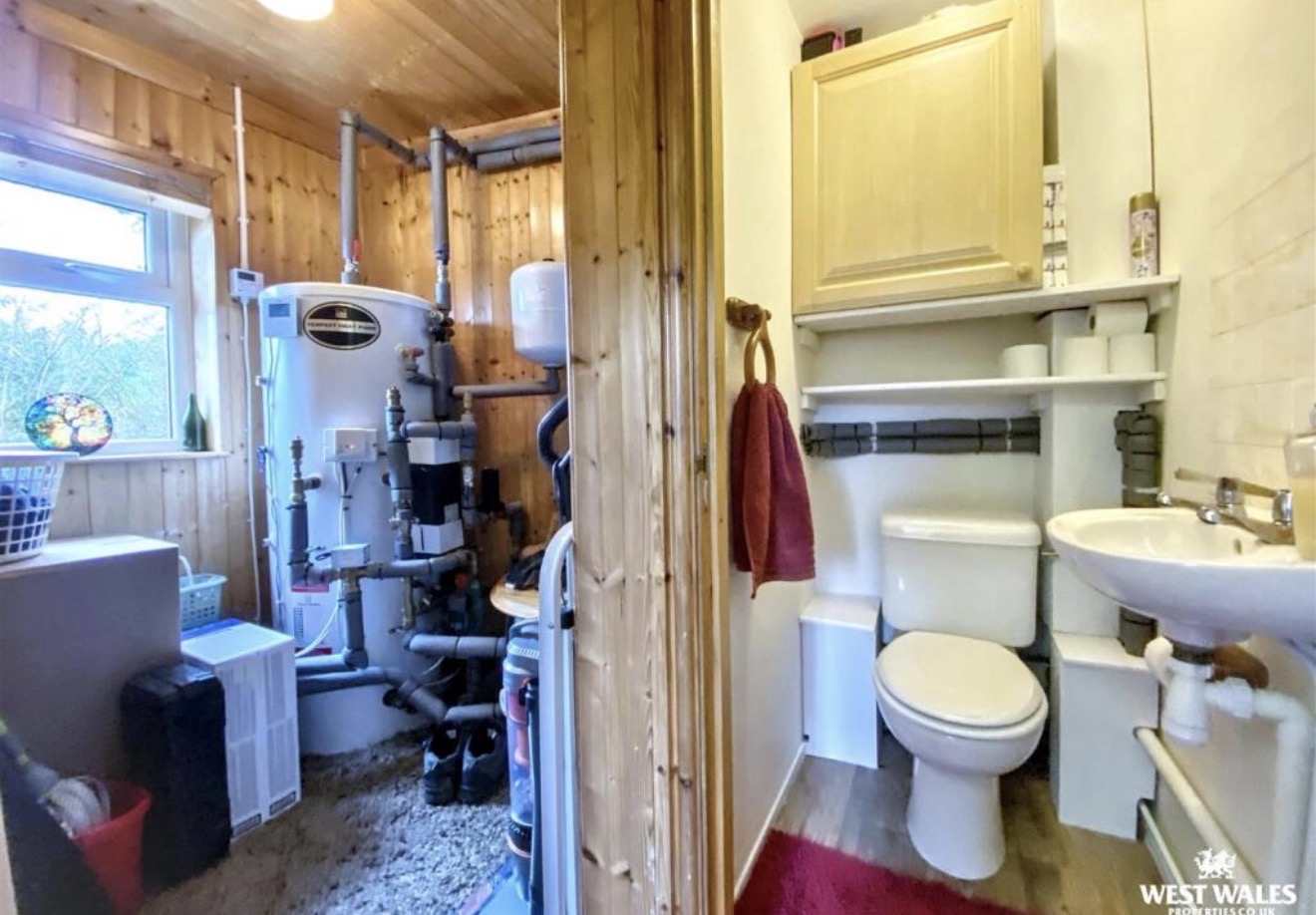 Photo 19